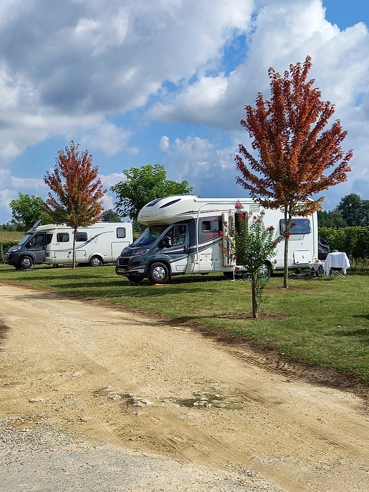 Aire camping-car  Ladaux (33760) - Photo 4